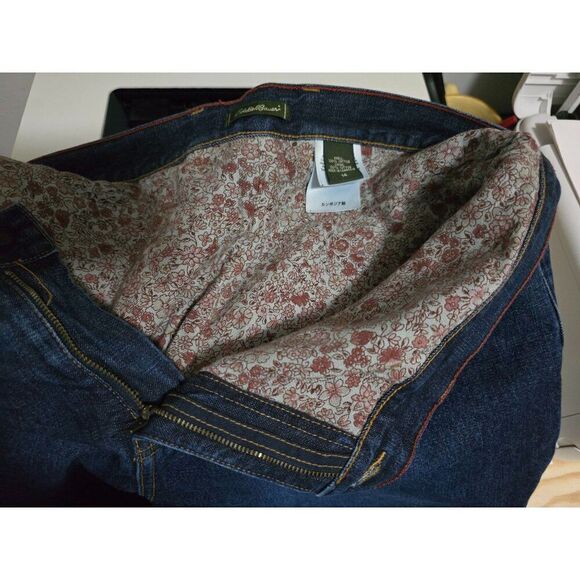 Eddie Bauer Womens Relaxed Fit Blue Jeans With Floral Lining Sz 14 cottage core - Picture 6 of 10